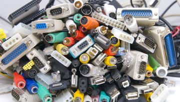 4219388 – lots of various connectors from various appliances and devices 4219388 - lots of various connectors from various appliances and devices
